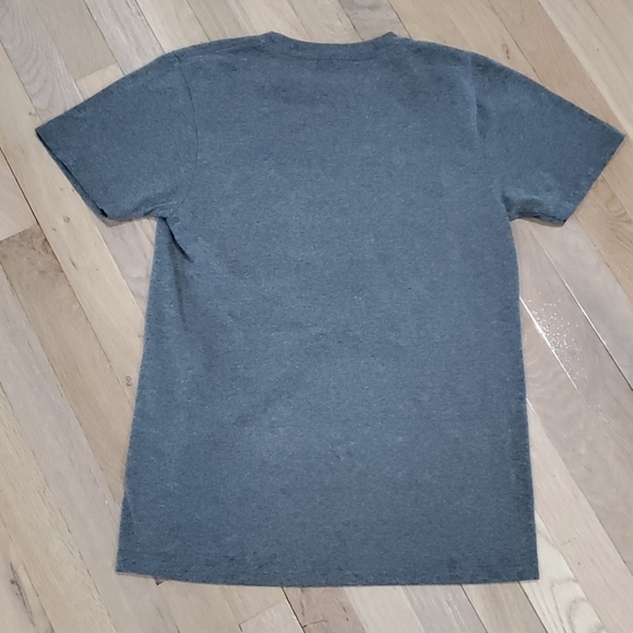 Ocean Current boy's t-shirt.  Size S - Picture 5 of 8